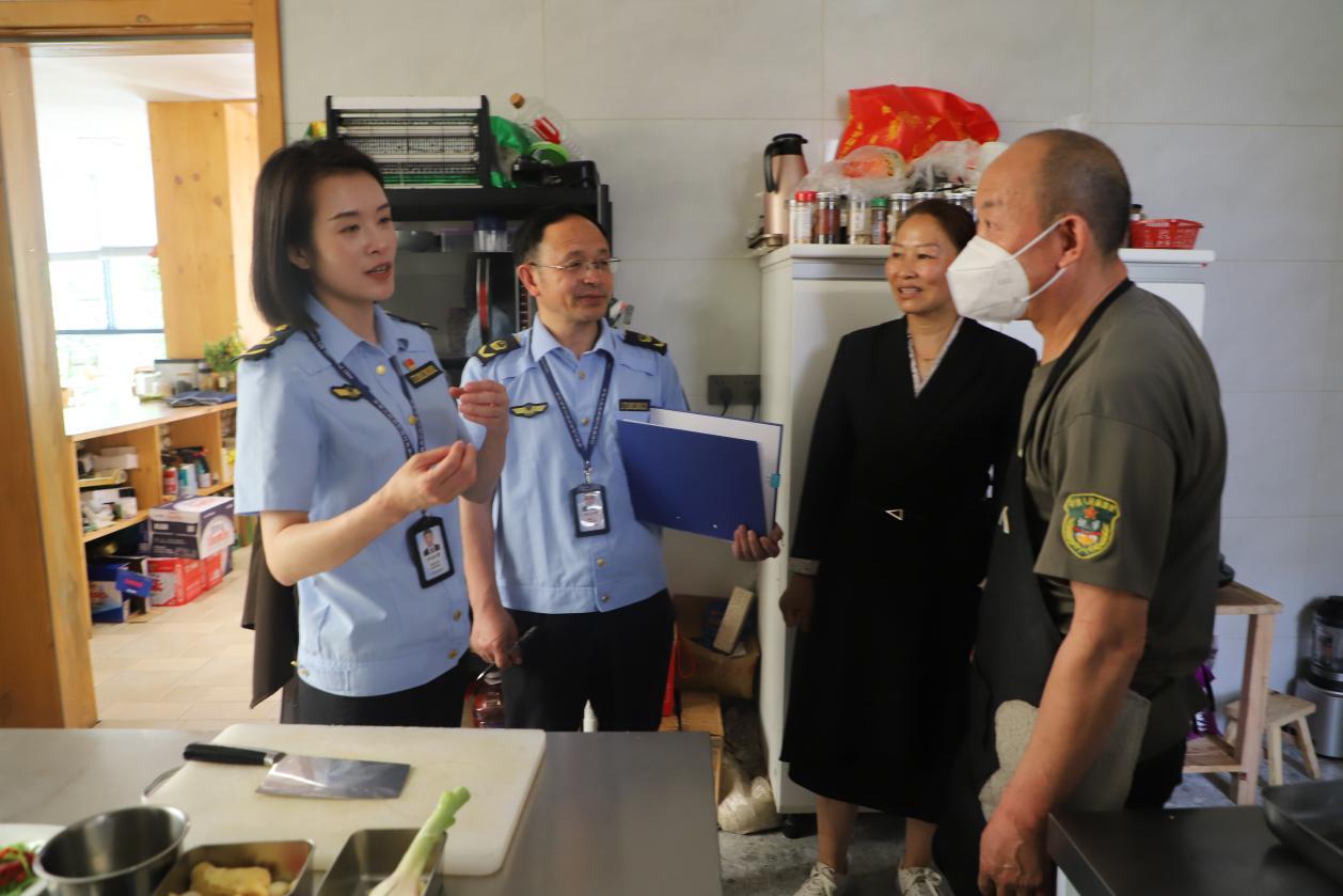 市场监管总局专项整治保健品市场“坑老”“骗老”行为(图6)